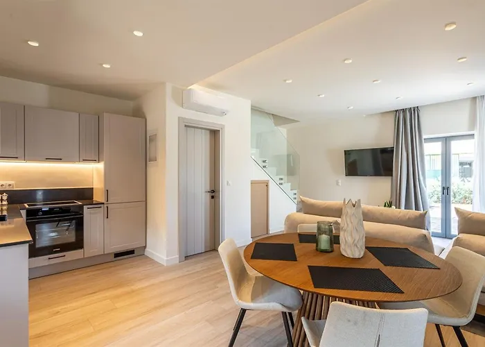 Willa Ampeli Stoúpa